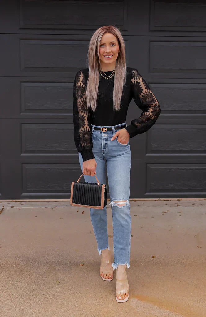 Pullover mit Blumenärmeln | Strukturstrick | Femininer Look