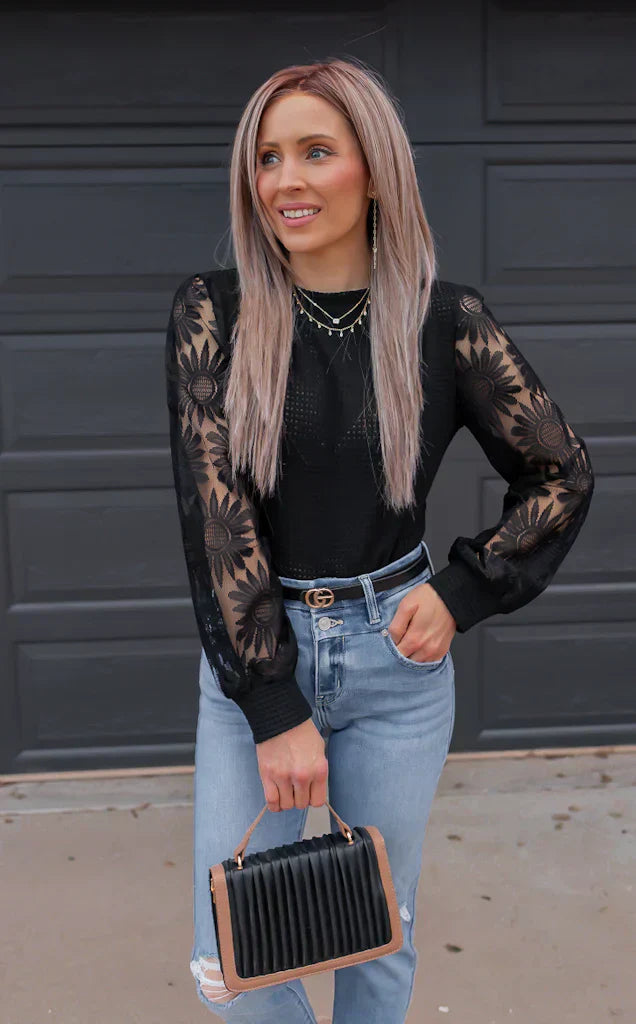 Pullover mit Blumenärmeln | Strukturstrick | Femininer Look