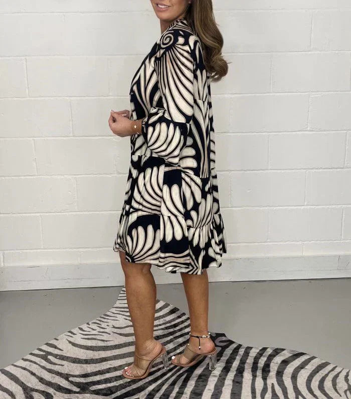 Fenella bedrucktes Kleid mit V-Ausschnitt