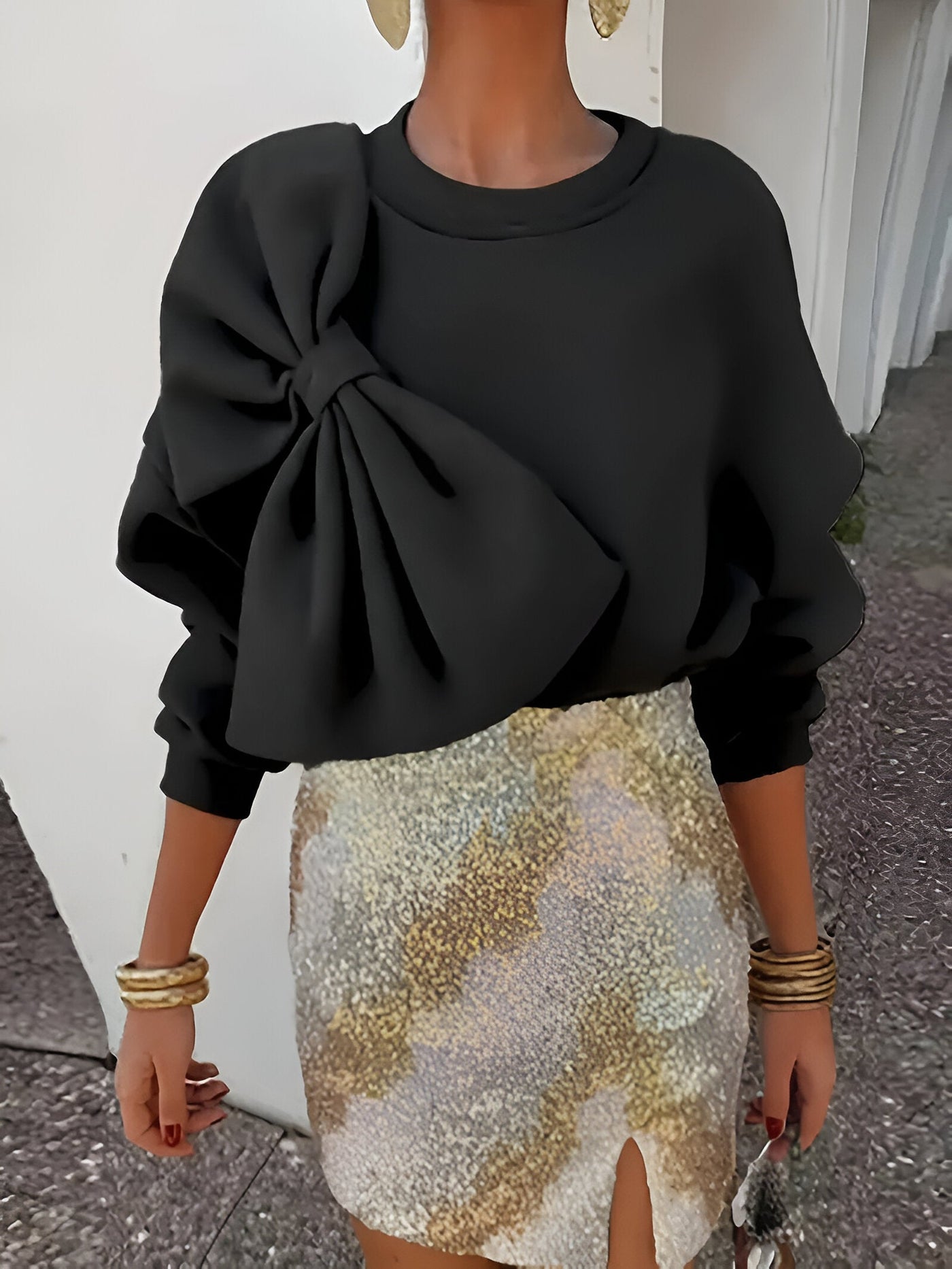 Delfine | Stylisches Sweatshirt mit großer Schleife