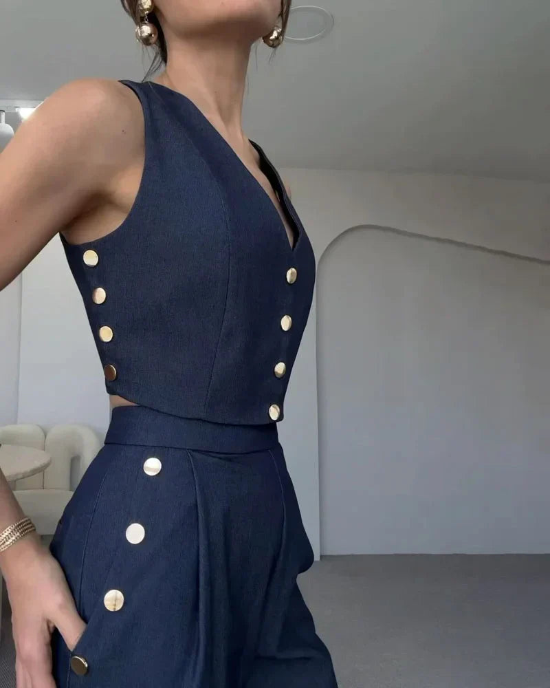 Zweiteiler mit Knopfdetails | Elegant & Modern | Feminin mit Power-Vibe