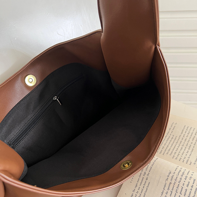 Tawnie - große Umhängetasche für Frauen