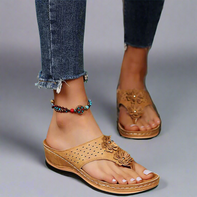 Ursaline | Orthopädische Retro-Sandalen