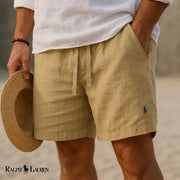 Klassische Sommershorts – Beige
