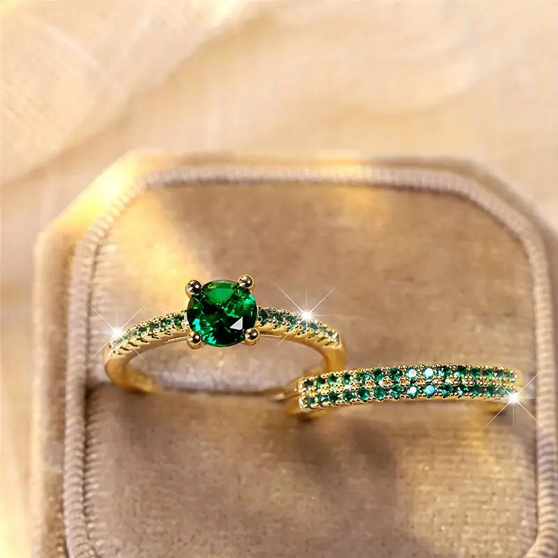 Delia® | Duo Serena Emerald Ring Set Gold