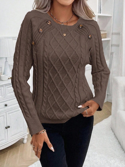 Clara – Pullover mit Knopfdetails und Zopfmuster