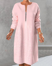 Lea | Damen Strickkleid lang & elegant mit Reißverschluss – Rosa