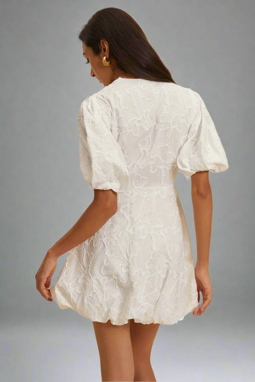 KYARA I ZEITLOSES WEISSES KLEID