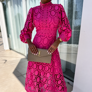 Daleyza - Elegantes und zeitgemäßes Midikleid – Rot / Rosa