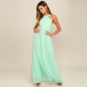 Suzanne - Elegantes Maxikleid mit überkreuztem Ausschnitt – Hellgrün