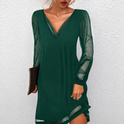 Mierra - Elegantes Mini-Kleid mit V-Ausschnitt – Grün