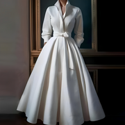 Megan - Stilvolles langes Damenkleid mit Taillengürtel – Weiß