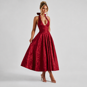 Dahlia - Elegant ärmelloses Kleid mit V-Ausschnitt und Neckholder – Rot
