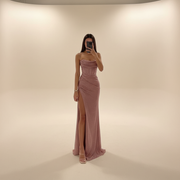 Monique - Elegantes Maxikleid mit Schlitz – Rosa
