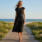 Jelica - Elegantes Midikleid mit Falten – Schwarz