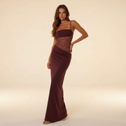 Darlaine - Elegantes Maxikleid mit Spitzenträgern – Dunkelrot
