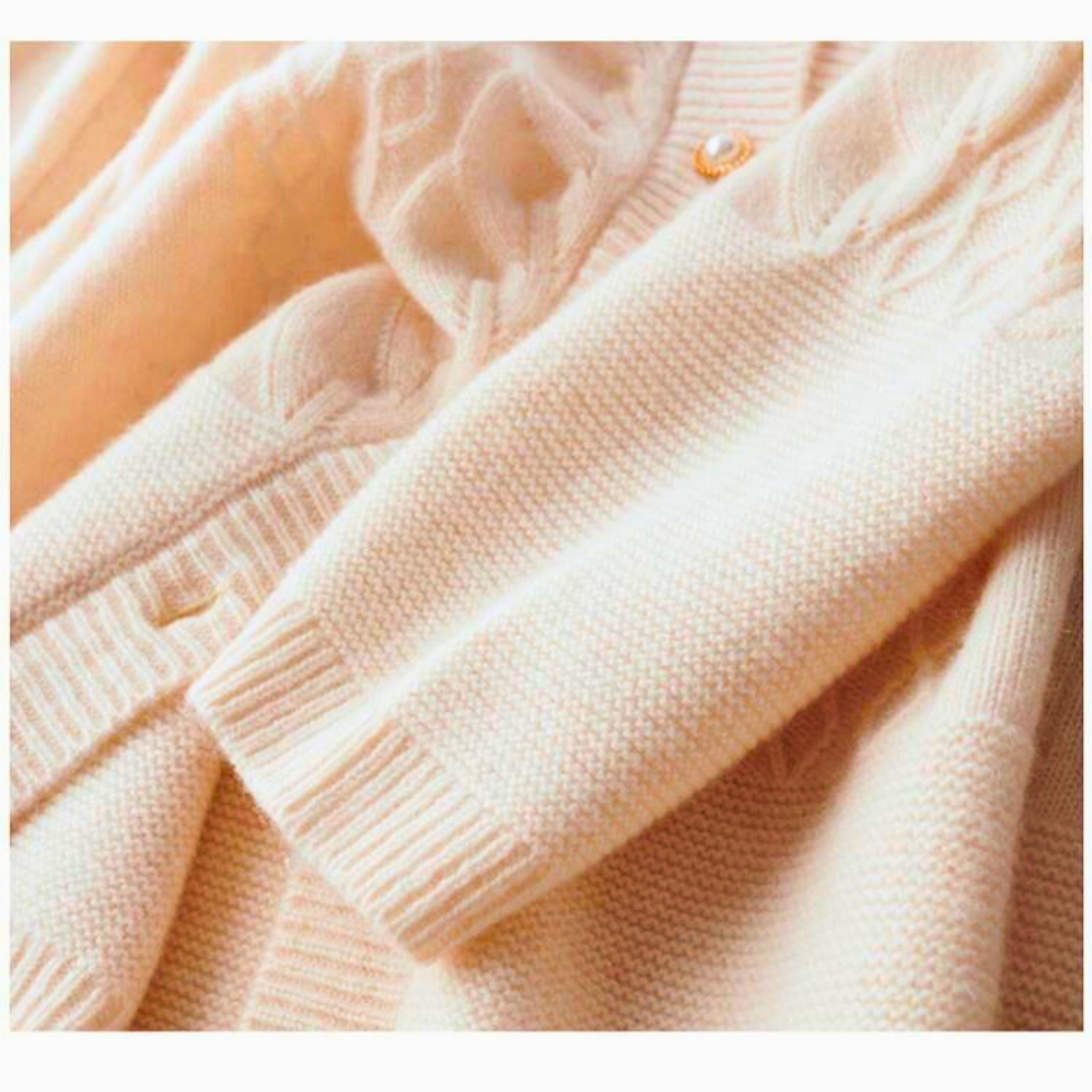 DIANA MARCELLA STRICKJACKE AUS WOLLE