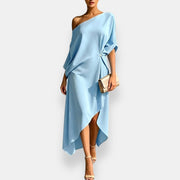 Edwina - fließendes asymmetrisches Abendkleid – Blau