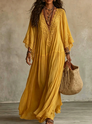 Aerinne - Luftiges, plissiertes Maxikleid – Safran