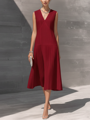 Ärmelloses Midikleid in Bordeaux mit Plisseesaum – Bordeaux