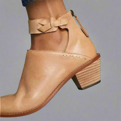 Renata | Mid-Toe Singles mit Blockabsatz – Komfort und Stil