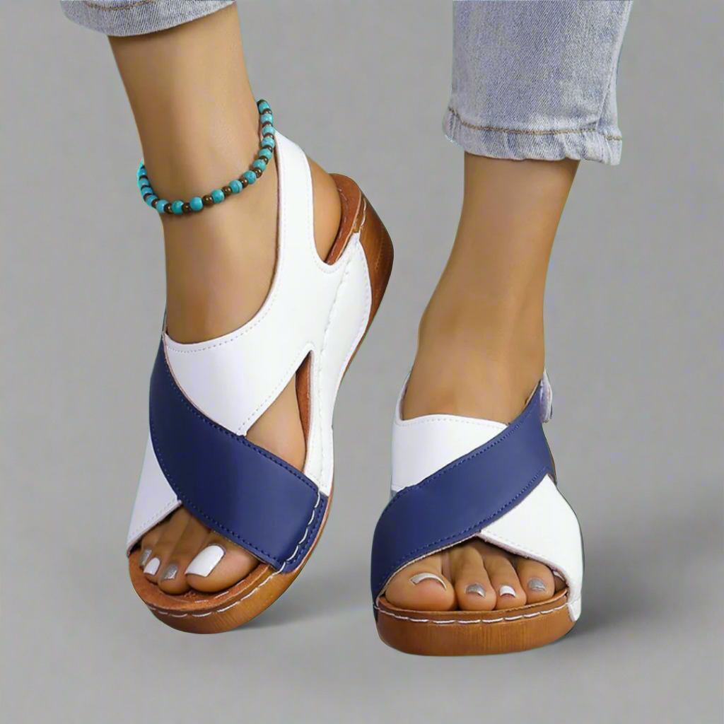 Sonnhild | Handgefertigte Premium-Sandalen in Marineblau
