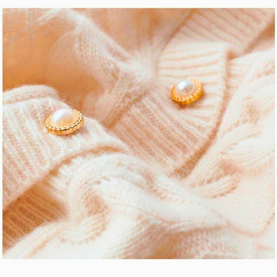 DIANA MARCELLA STRICKJACKE AUS WOLLE