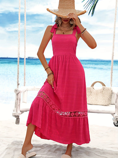 Rotes maxikleid mit spitzendetail und schleifen - Emily