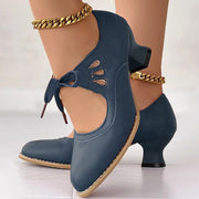 Veralyn - Vintage Schnürpumps mit Kitten-Heels – Blau