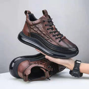 Herren Sneakers mit Krokodil-Prägung und Schnürung – Braun