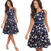 Shawnee - Ärmelloses Spitzenkleid mit elegantem Look – Blau