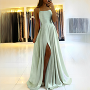 Shamcy - Elegantes langes Kleid mit Schlitz – Hellgrün