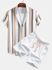 Gestreiftes Hemd mit Knopfleiste & Bade-Shorts – Weiß