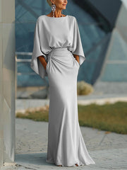 Clara | Elegantes Kleid mit V-Ausschnitt, rückenfrei und mit Ärmeln – Silber