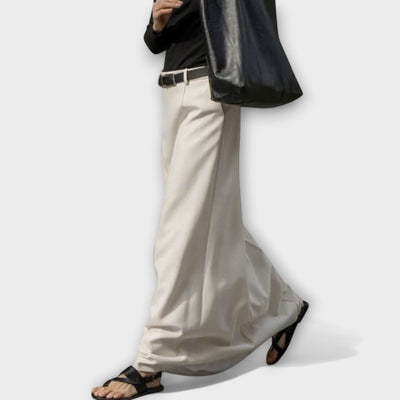 Emma - H-Linien Rock mit zeitgemäßem urbanem Stil