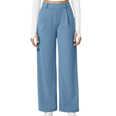 Hohe Taille, Bundfaltenhose, geschneiderte Seitentaschen, gerades Bein