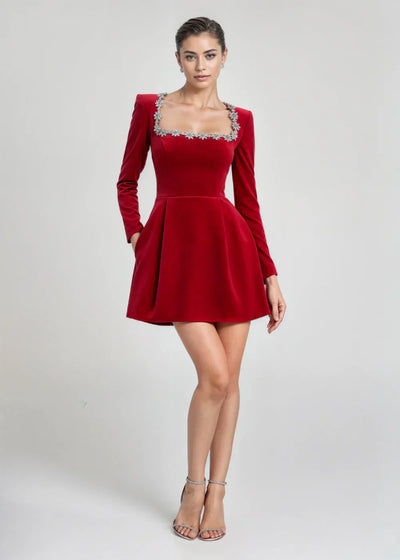 Vera | Kurzes Kleid mit quadratischem Ausschnitt