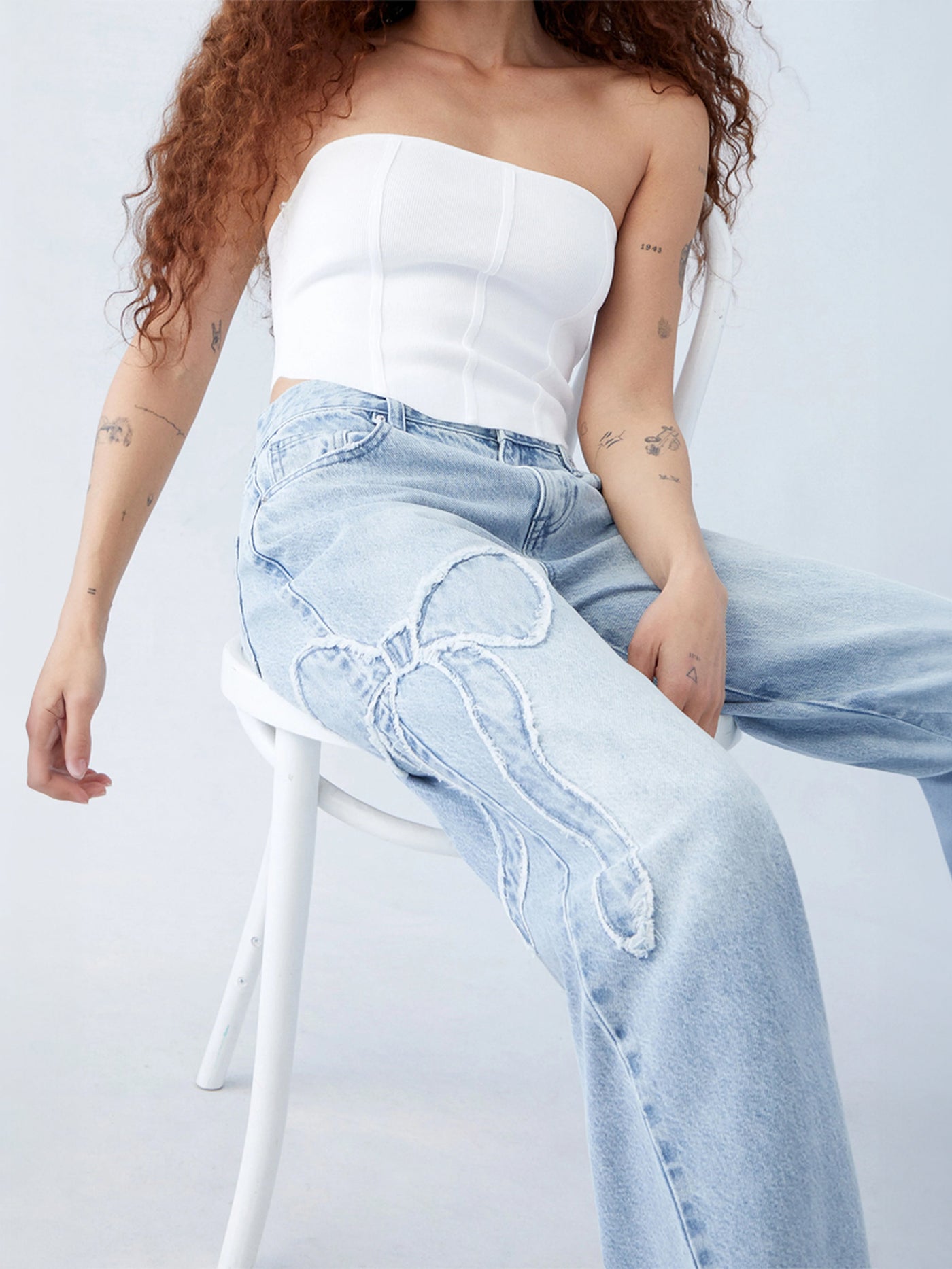 Weite Jeans mit Schleifendetail | High-Waist | Trendiger Look