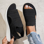 Aerin - Gepolsterte Plateausandalen – Schwarz