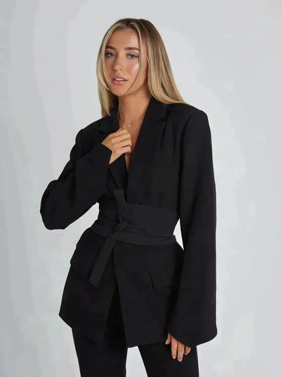 Damen-Blazer mit Taillengürtel und klassischem Kragen
