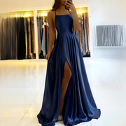 Shamcy - Elegantes langes Kleid mit Schlitz – Marineblau