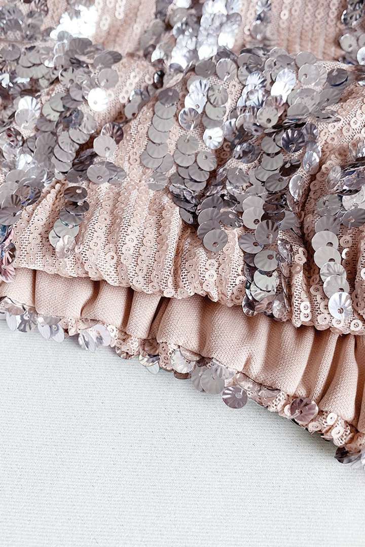 Glitzerndes Pailletten-Top für den Abend