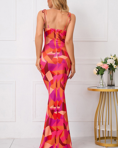 Maxikleid mit Blumenprint | Schmale Passform | Verspielte Trägerdetails