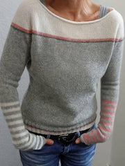 Mia | Eleganter Pullover Damen breit und gestreift – Grau