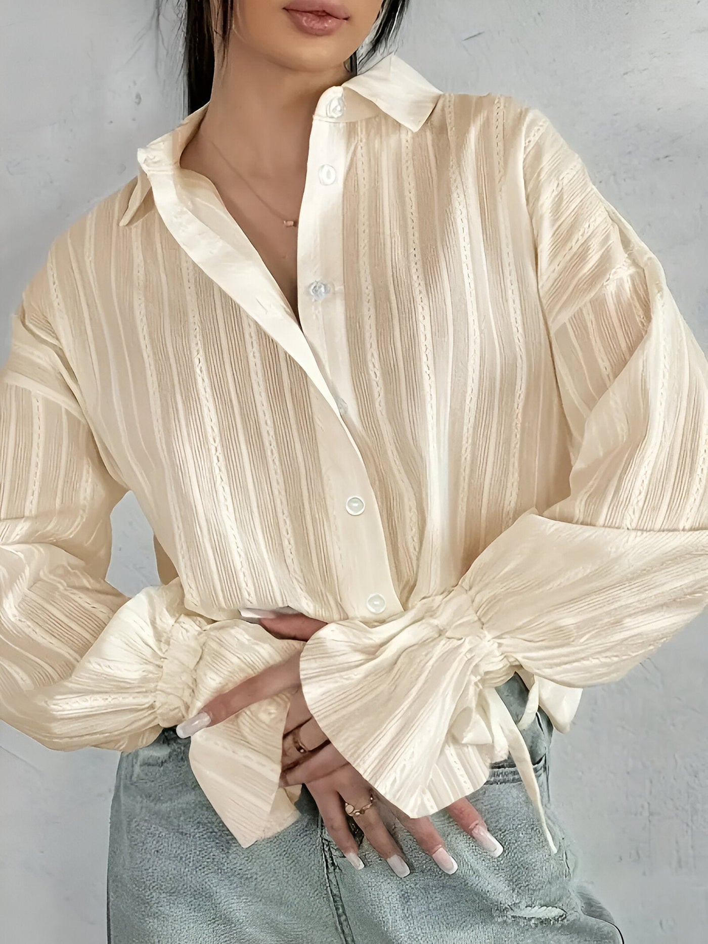 Eulalia  | Elegantes Hemd mit besticktem Kragen