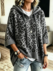 Jocasta - Oversize-Strickpullover mit Leopardenmuster – Grau