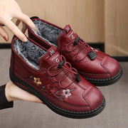 Verisse - Floral bestickte Komfort-Stiefeletten – Rot