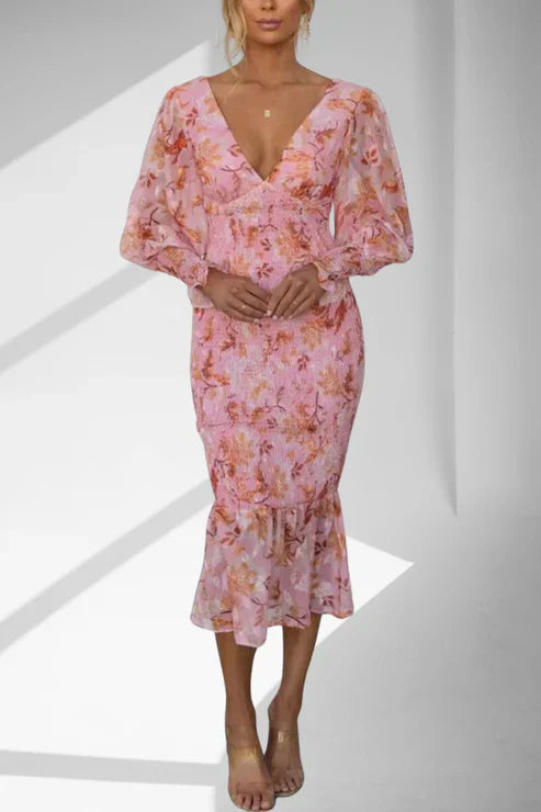 Schmales Midikleid | Volant-Saum | Florale Eleganz