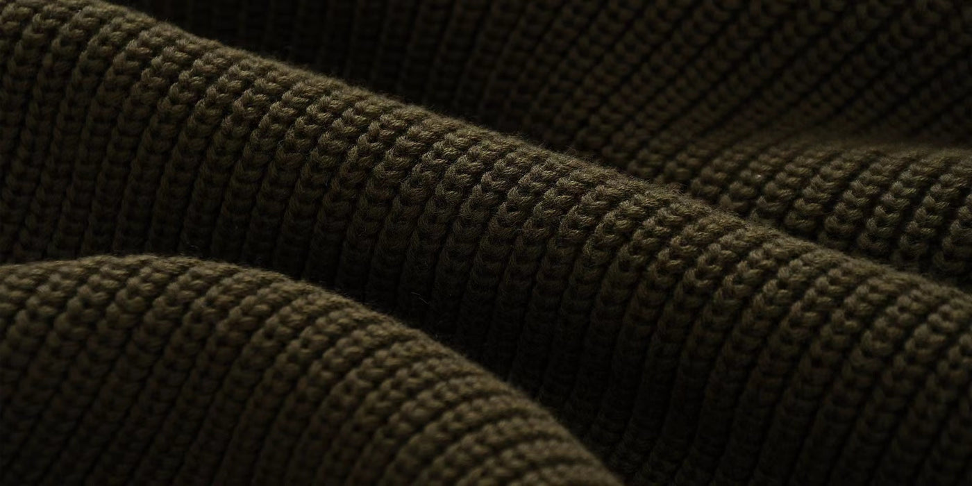 Ami Kaji Semi-Rollkragenpullover Fashion European Sweater