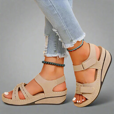 Benigna | Bequeme Sandalen für schmerzfreie Schritte